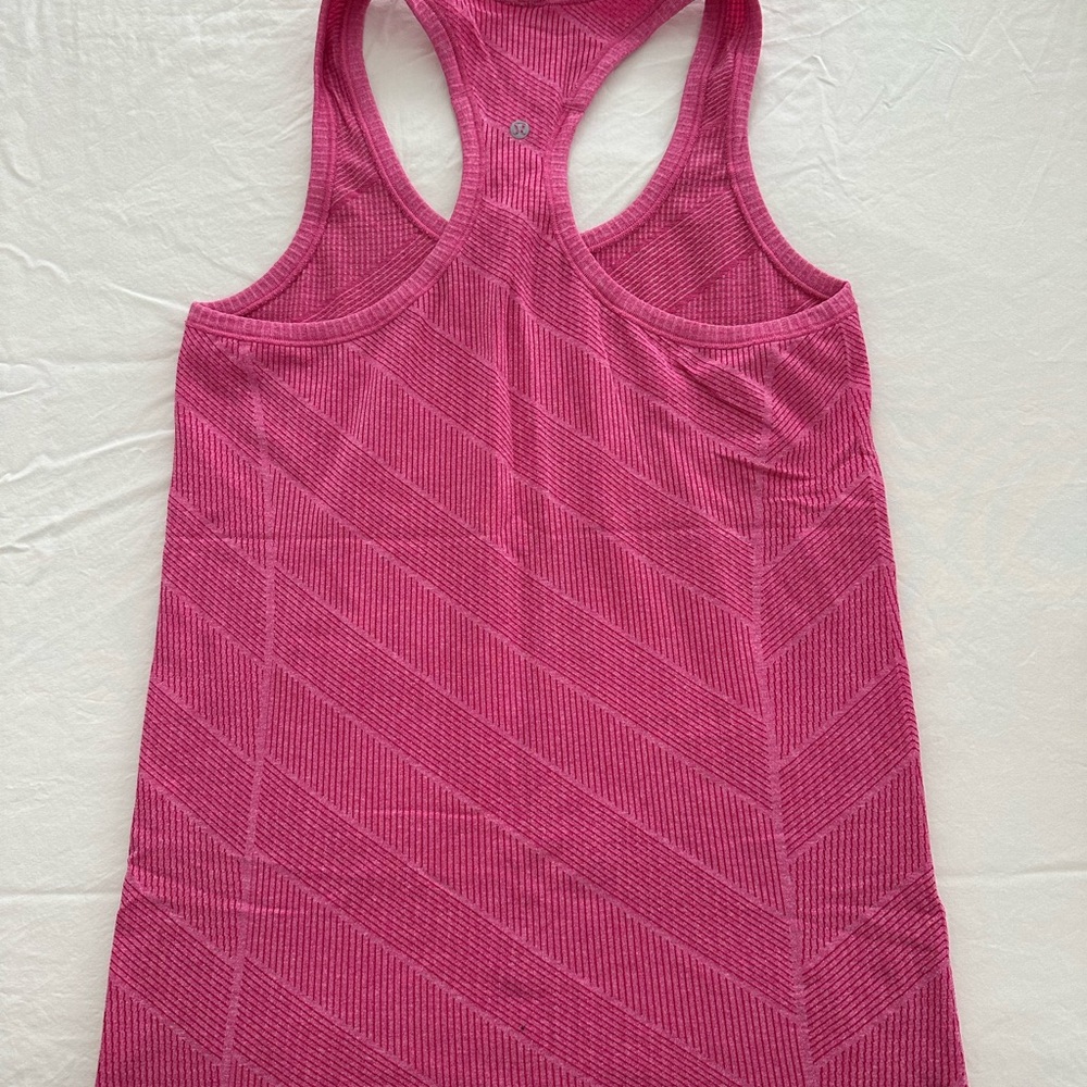 Lululemon Athletica pink racer back tank